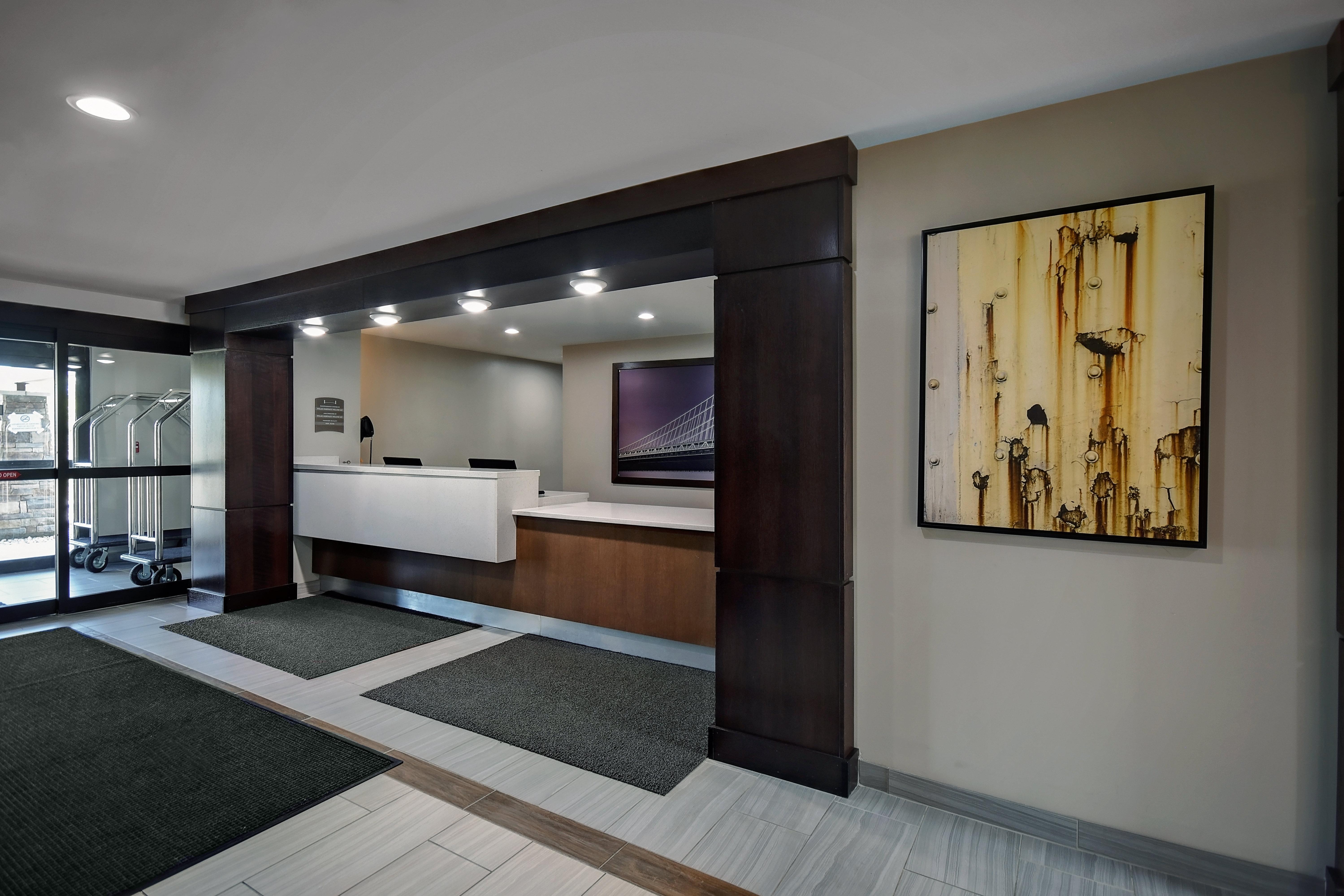 Staybridge Suites - Holland By Ihg Exterior foto