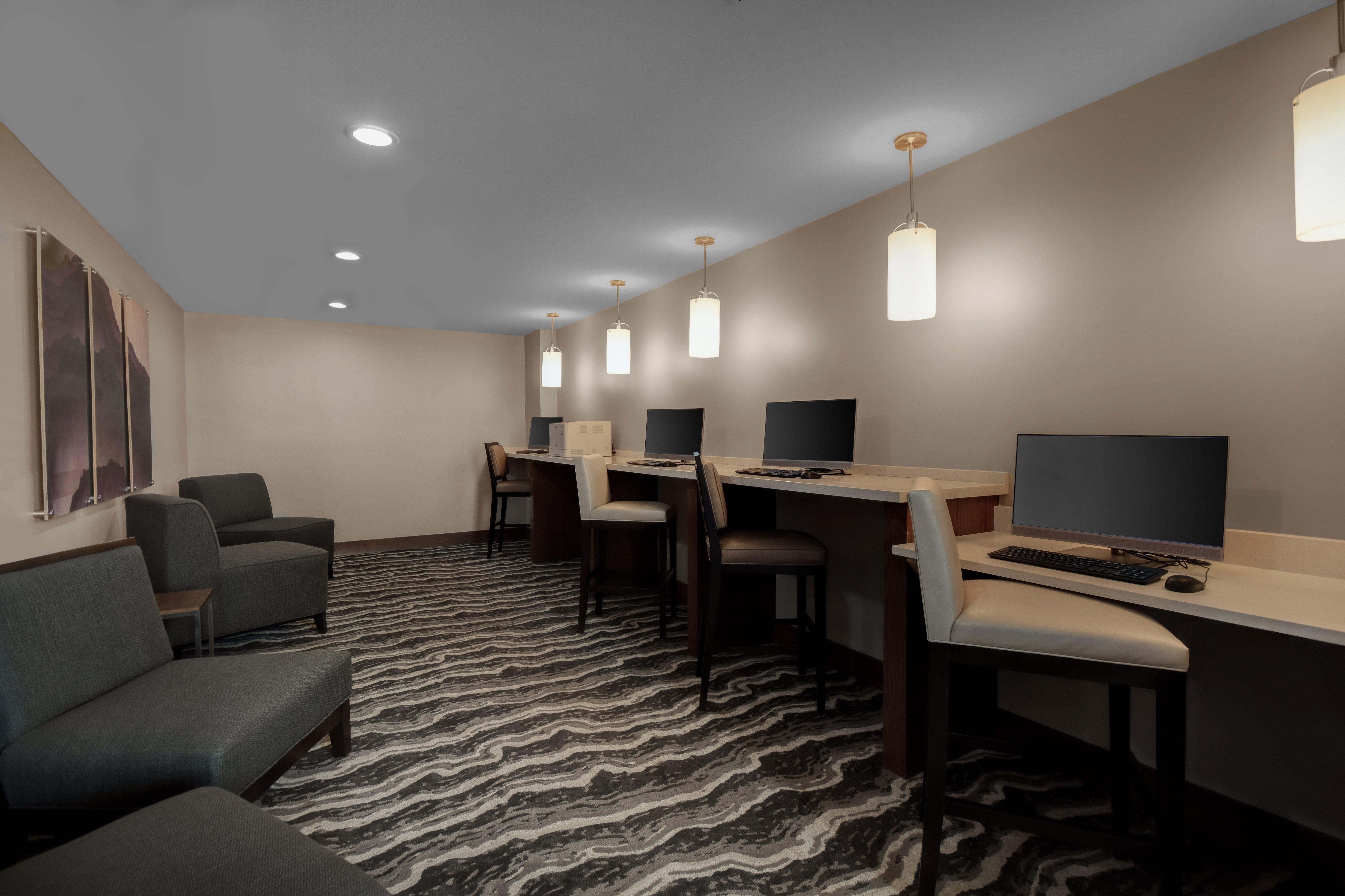 Staybridge Suites - Holland By Ihg Exterior foto