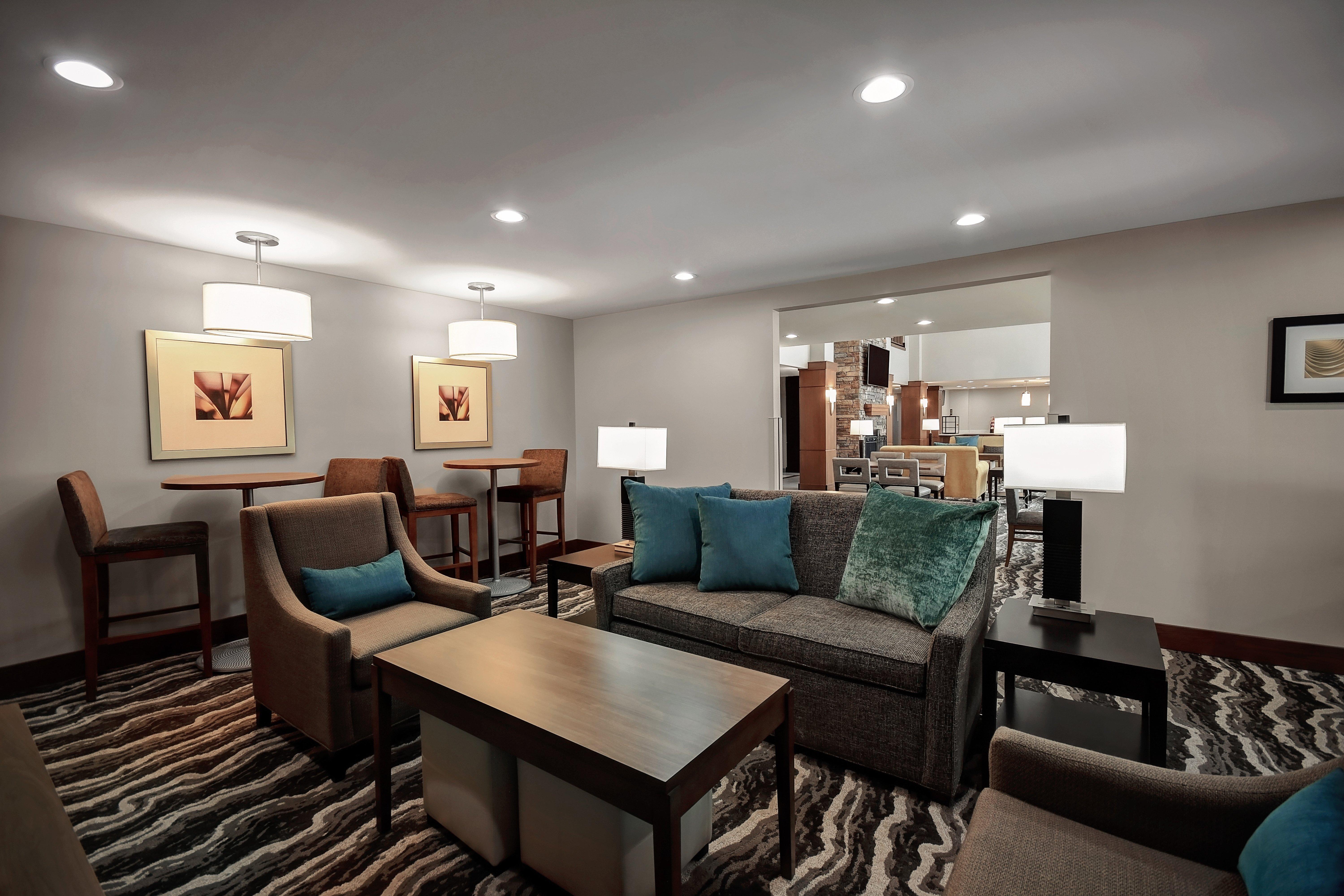Staybridge Suites - Holland By Ihg Exterior foto