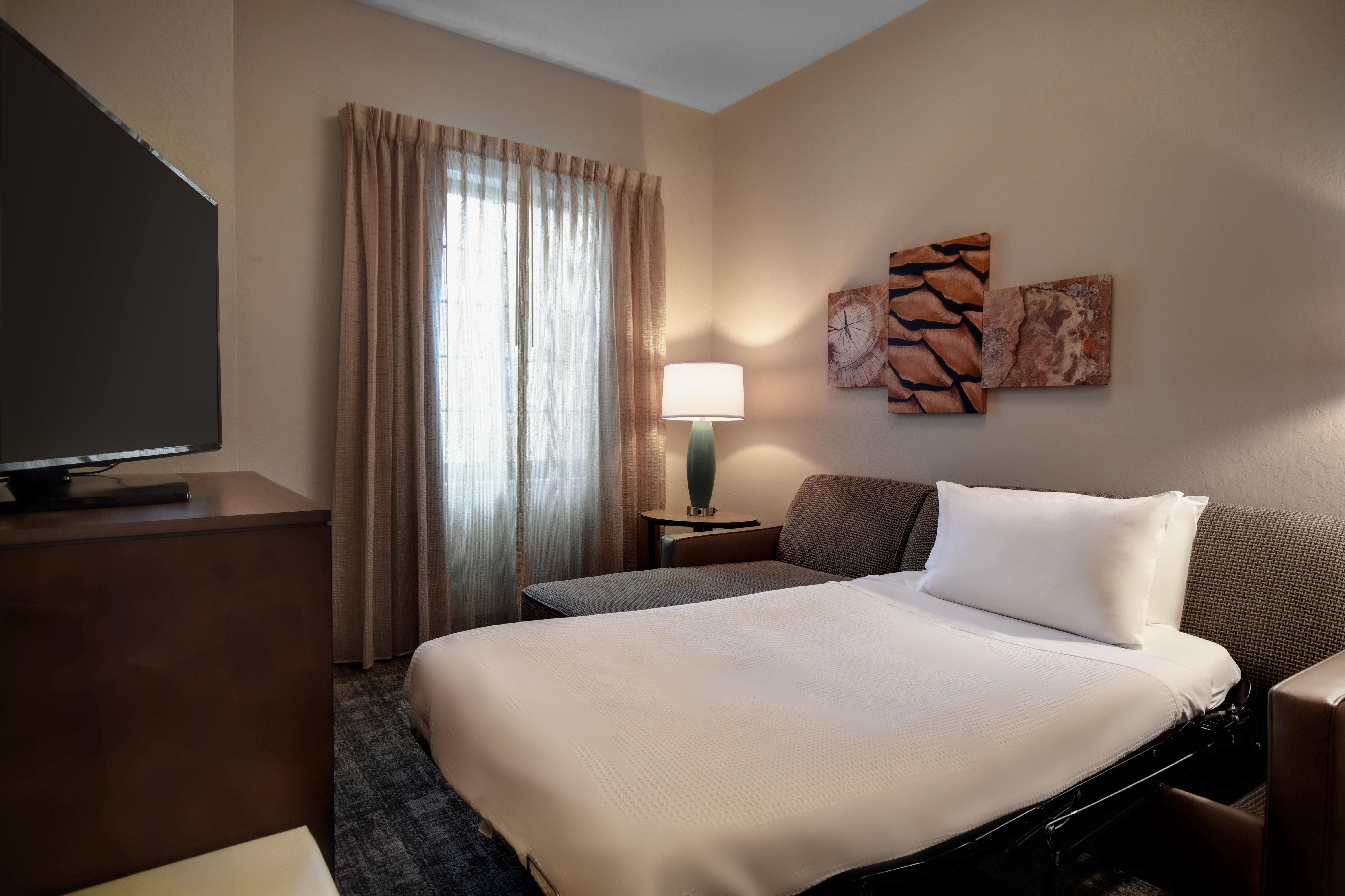 Staybridge Suites - Holland By Ihg Exterior foto