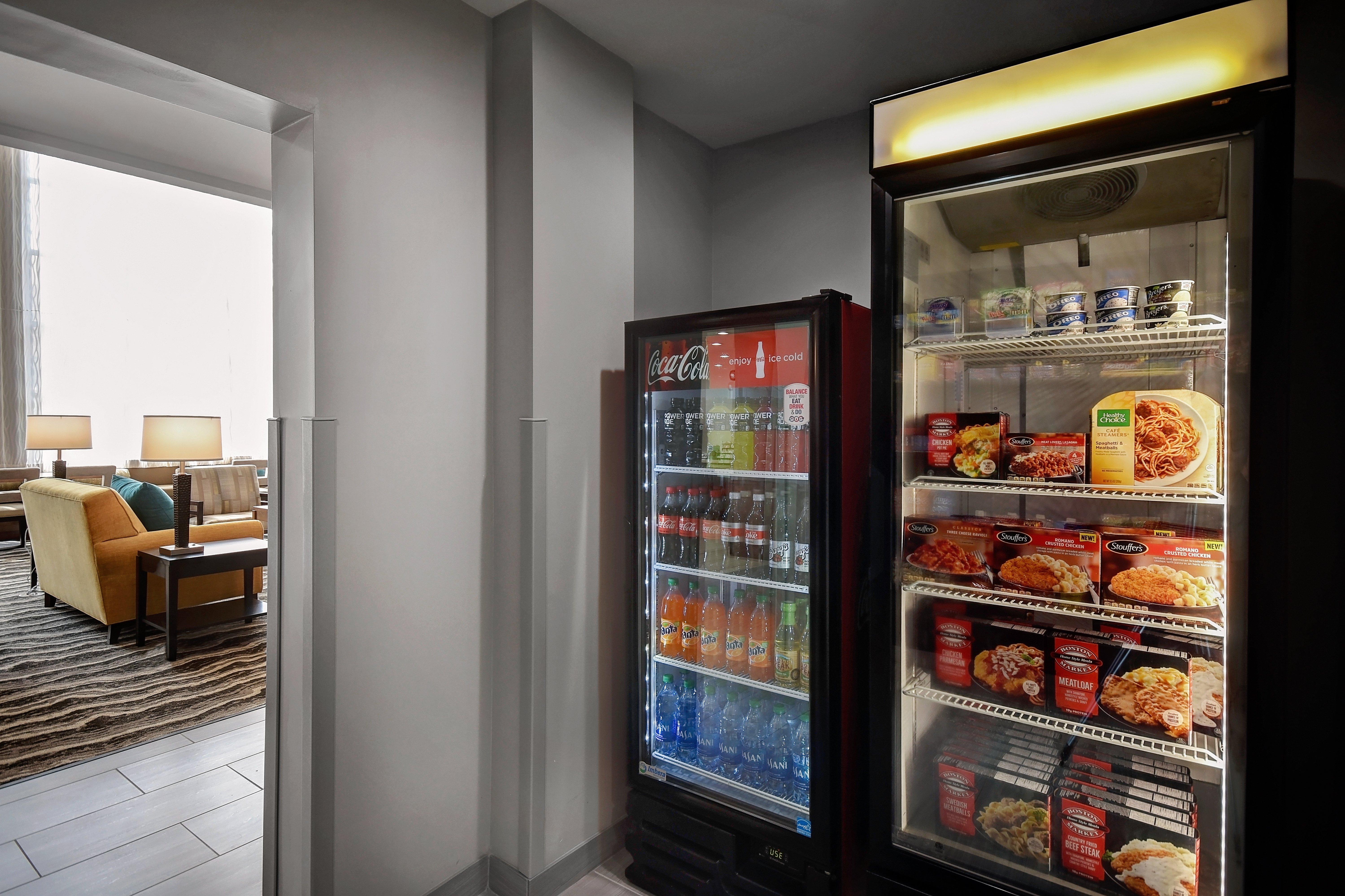 Staybridge Suites - Holland By Ihg Exterior foto