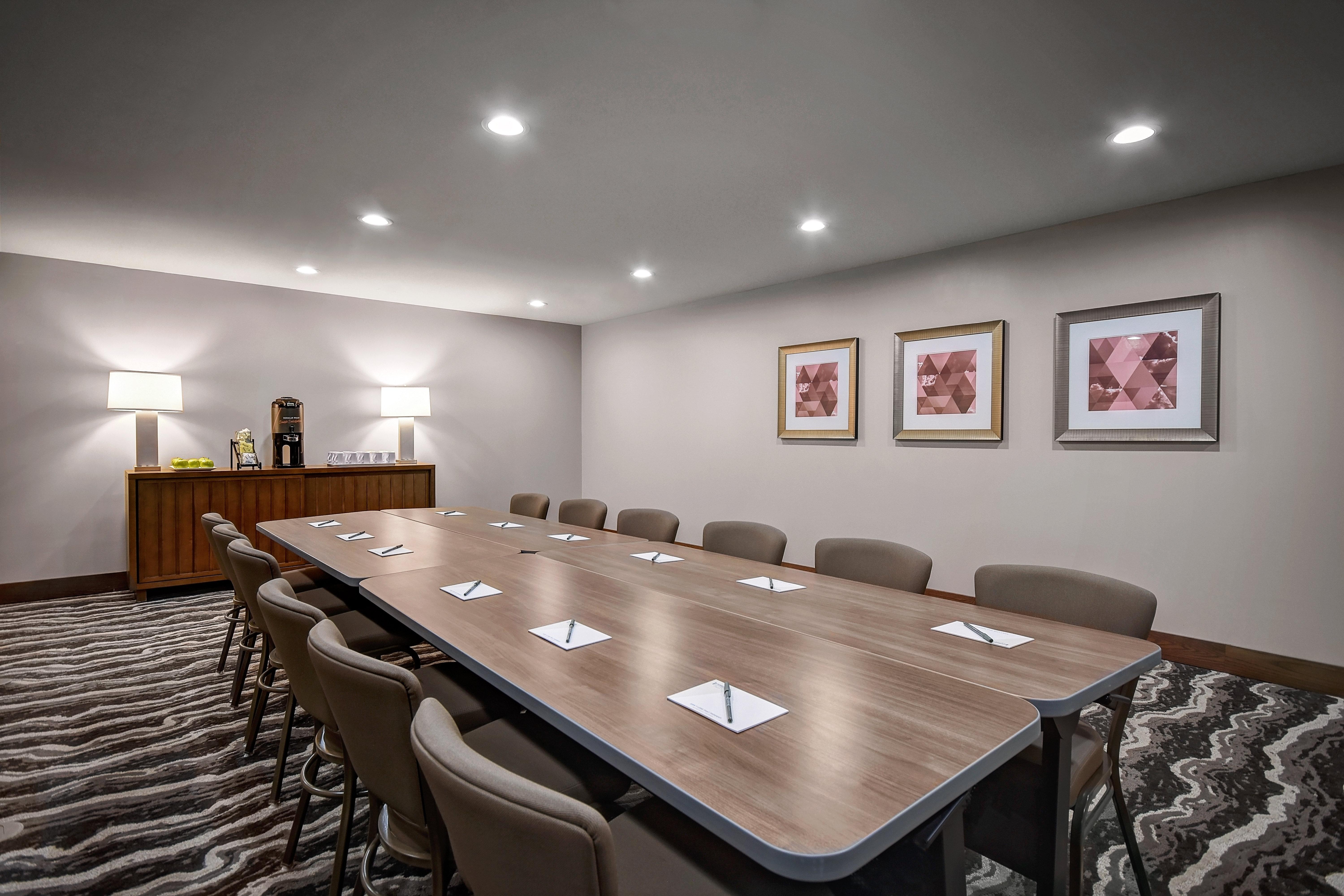 Staybridge Suites - Holland By Ihg Exterior foto