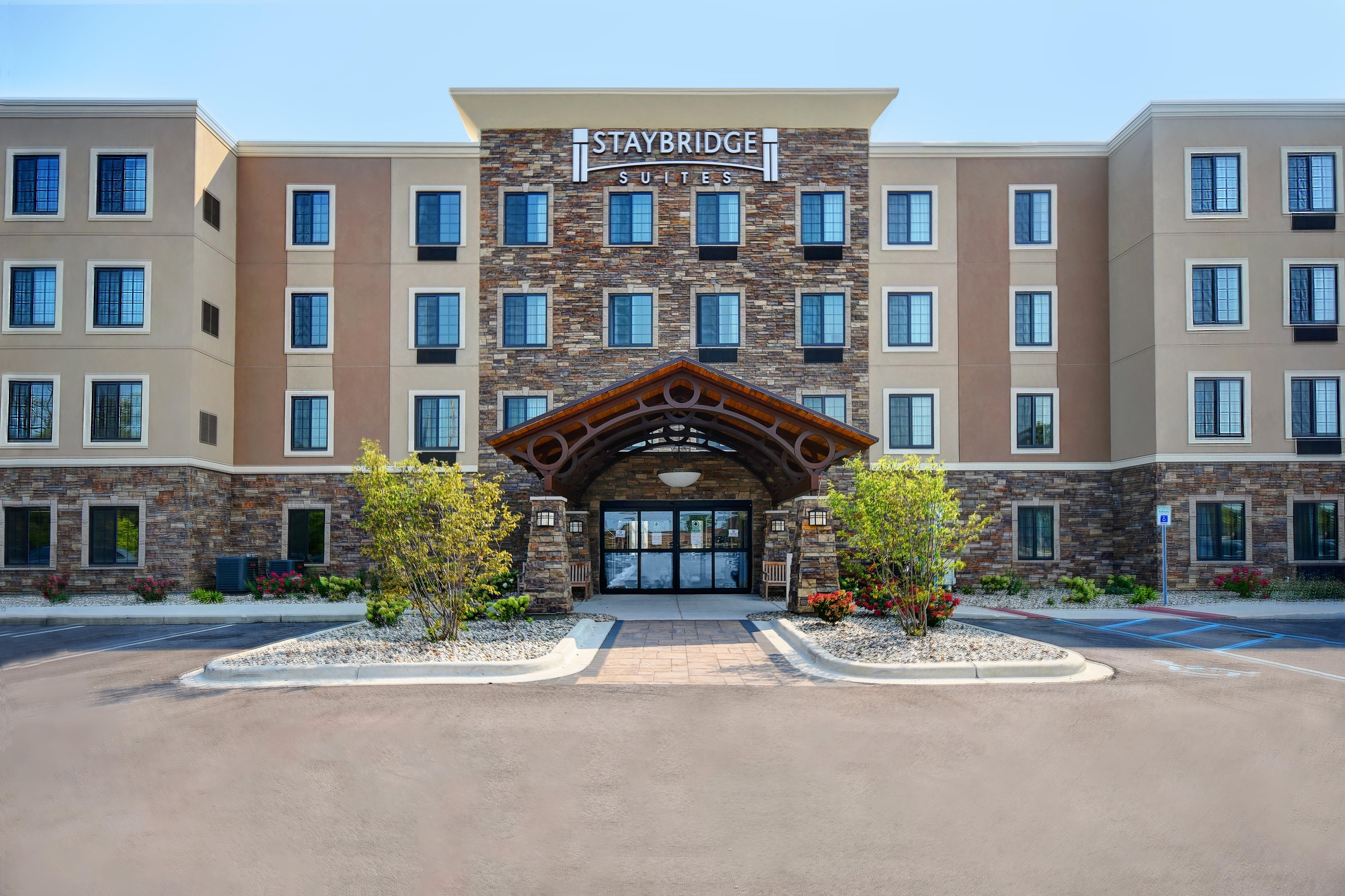 Staybridge Suites - Holland By Ihg Exterior foto